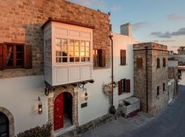 Kókkini Porta Rossa, hotel near Archaeological Museum of Rhodes, Rhodes Town