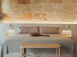 Marosi Boutique Hotel, beach hotel in Ciutadella