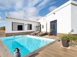 Casa Guenia I, cabaña o casa de campo en Teguise