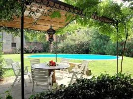 Villa in Venice with Private Pool & Park