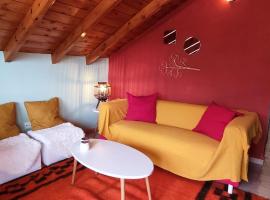 Kristi's Homes - "Beautiful Attic" in Dimitsana, hotel in Dhimitsana