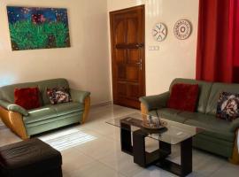 Maison Oceane a Zac MBAO, hotel i Kammba