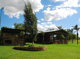 Linquenda Guest Farm, hotel em Lanseria