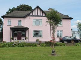 Riversdale Farm B&B, hotel en Ballinamore