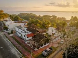 Hotel Miriam Bacalar