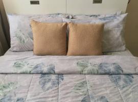 Condo , WIFI up to 100mbps , Infinity Pool, hotel i Cebu City