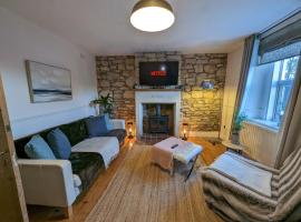 Rush Hill Cottage - with parking for 2 cars, hotel Bathban