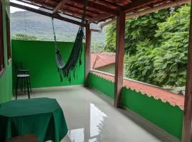 Casa Calumbé do Vale, na vila do Vale do Capão