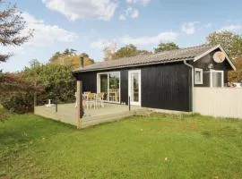 Beautiful Home In Sams With Kitchen