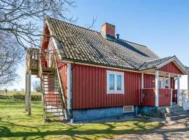 Beautiful Home In Laholm With Heated Swimming Pool