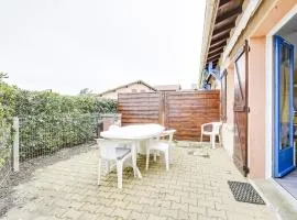 Charmante maison T2 avec mezzanine, terrasse et parking, à 350m de la plage – idéal pour 4 personnes - FR-1-521-51