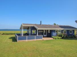 Cozy Home In Samsø With Sauna, Hotel in Onsbjerg