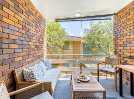 5 Gretel Lodge 1 Gretel Cl family friendly unit close to the water、ネルソン・ベイのホテル