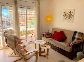 APARTAMENTOS AQUARIUM. 150 METROS PLAYA.