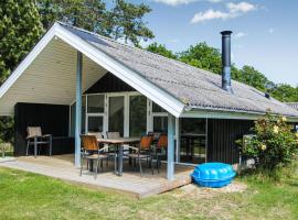 Cozy Home In Sams With Kitchen, feriebolig i Kolby Kås