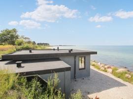 Awesome Home In Samsø With Sauna, hotel v destinaci Onsbjerg