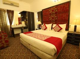 Hotel Capitol Hills - Greater Kailash Delhi, hotell i Greater Kailash 1 i New Delhi