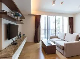 5 stars 1 BR with Bathtub in Bangkok Downtown Near Emquartier Shopping Mall