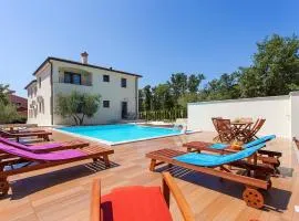 Villa Birikina apartments with pool