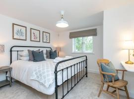 Oxfordshire Living - The Sunderland Apartment - Bladon, Hotel mit Parkplatz in Bladon