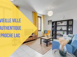 Vecchia Citt&agrave; C&ocirc;t&eacute; Vieille Ville # Yolo Alp Home