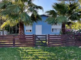 Casa en Playa Hermosa Martina, hôtel pas cher à Playa Hermosa