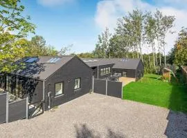 Amazing Home In Frevejle With 8 Bedrooms, Indoor Swimming Pool And Wifi