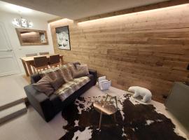 40m2 - Ski aux pieds - La Tania - Parking couvert, hotel in La Tania