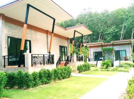 Serene Lanta Resort, hotel in Ko Lanta