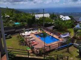 Lebulbul Saintpaul maison d'hotes avec Vue mer imprenable piscine et jacuzzi privés