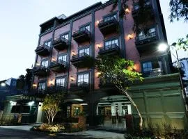 Nonies Huis Cibubur