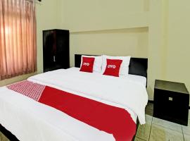 OYO 92001 Unram Guest House, hotel in Cakranegara