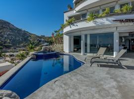 The one and only Pedregal Hollywood House, ξενοδοχείο σε Cabo San Lucas