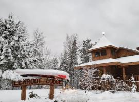 Lenroot Lodge, chalé em Seeley