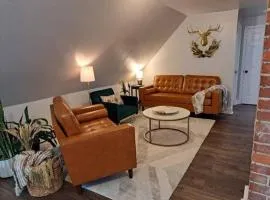 Saco Riverside Apt Modern & Cozy 3 bedroom 3rd flr