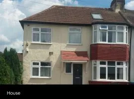 Double Rooms in Shared Home