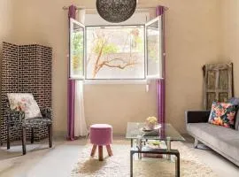 Cute full apt w/backyard in Paleo Faliro