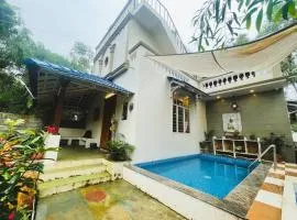 Luxury Villa Siena with Private Pool!