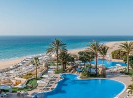 Iberostar Playa Gaviotas All Inclusive – hotel w mieście Morro del Jable