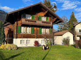 Holiday Home Chalet Dori by Interhome, cabaña o casa de campo en Interlaken