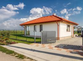 Holiday Home Emily by Interhome, hotel v destinaci Csisztapuszta