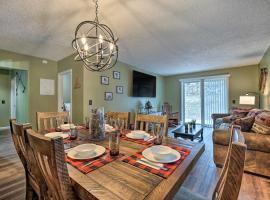 Cozy Ski-InandSki-Out Condo on Magic Mountain, Hotel in Londonderry