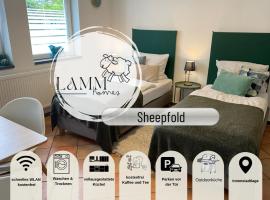 Sali Homes - Sheepfold, hotel in Obersulm