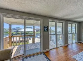 Feeling Tip'sea - Adorable Vintage Surf City Waterfront Cottage