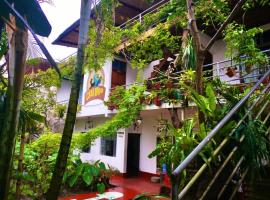 VAGO HOSTEL, hotel a Tingo María