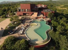 Pueblo Nativo Resort Golf & Spa – hotel w mieście La Cumbre