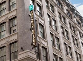 Embassy Suites Louisville Downtown, hotel v destinaci Louisville