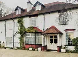 Lyttleton Guest House Limited