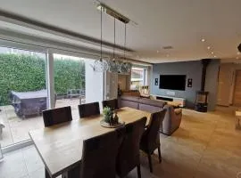Maison moderne et accueillante