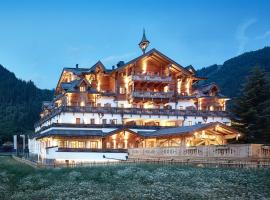 Grossarler Hof Superior – hotel w mieście Grossarl